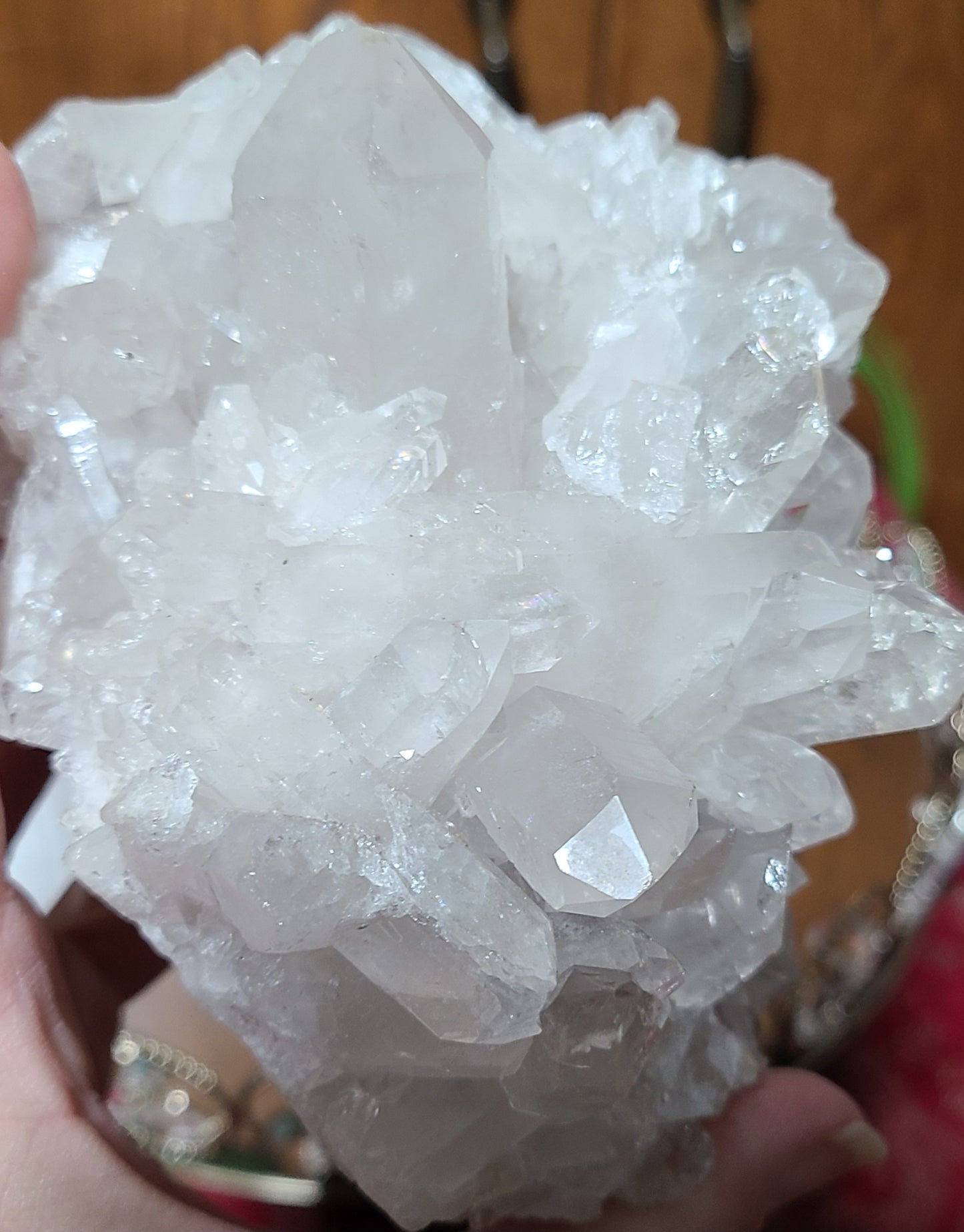 Massive Mulit-Point Quartz Cluster