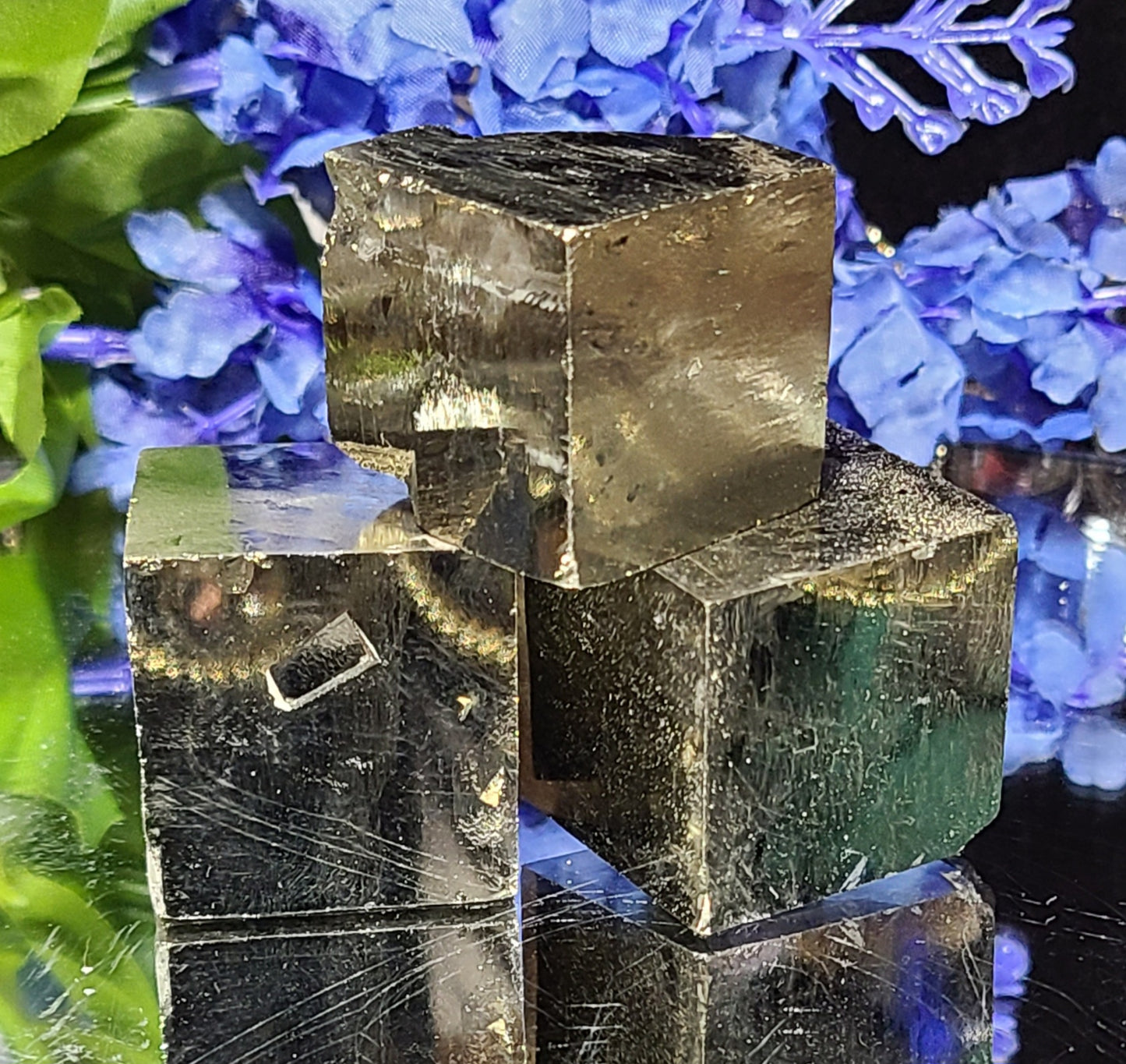 Large Heavy Pyrite Cubes