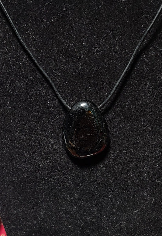 Sheen Obsidian Palmstone Necklace