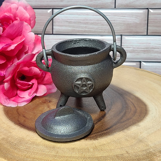 Cast Iron Smudge Pot / Cauldron with Lid