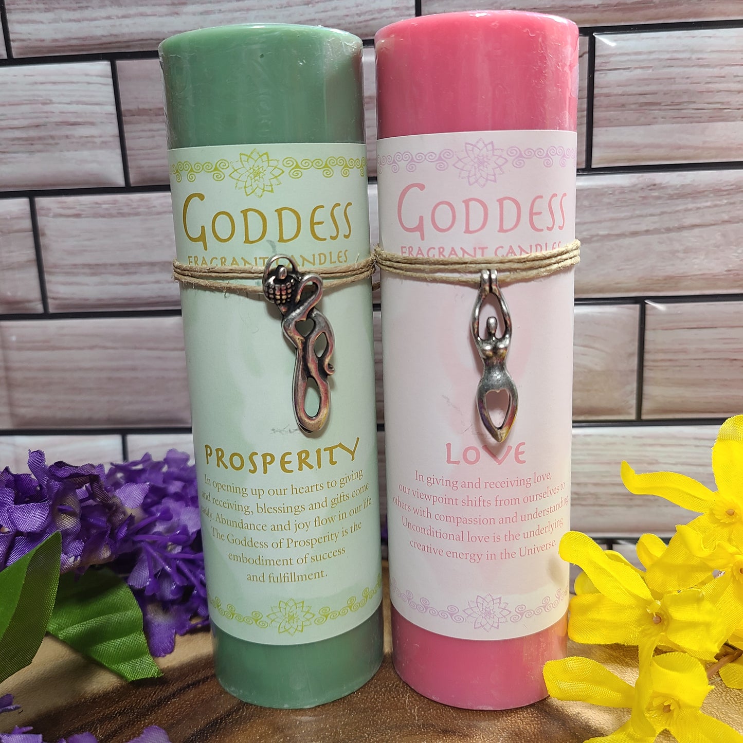 Scented Goddess Pillar Candles & Pendant Set